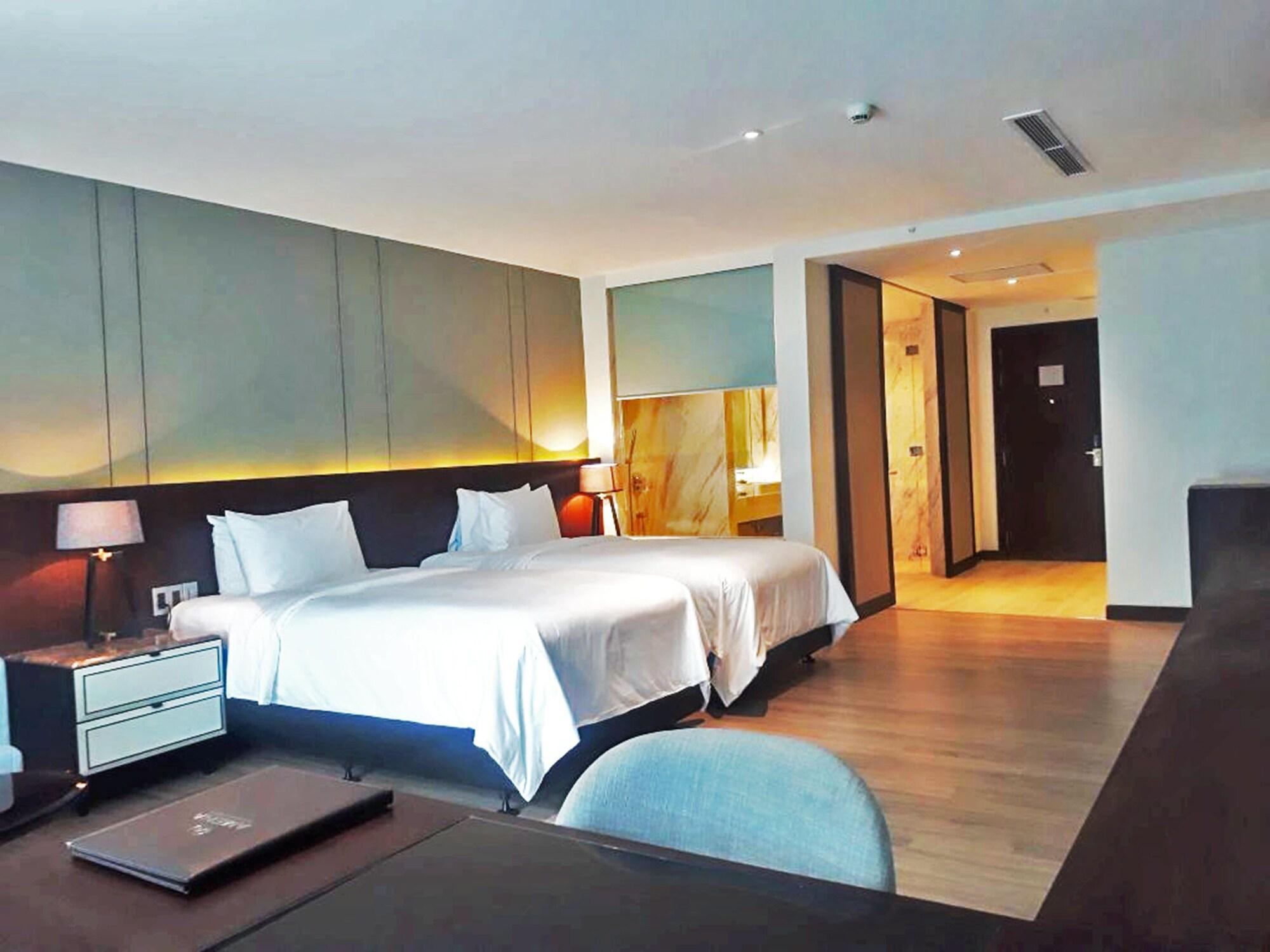 Khách sạn Amena Residences & Managed By Melia