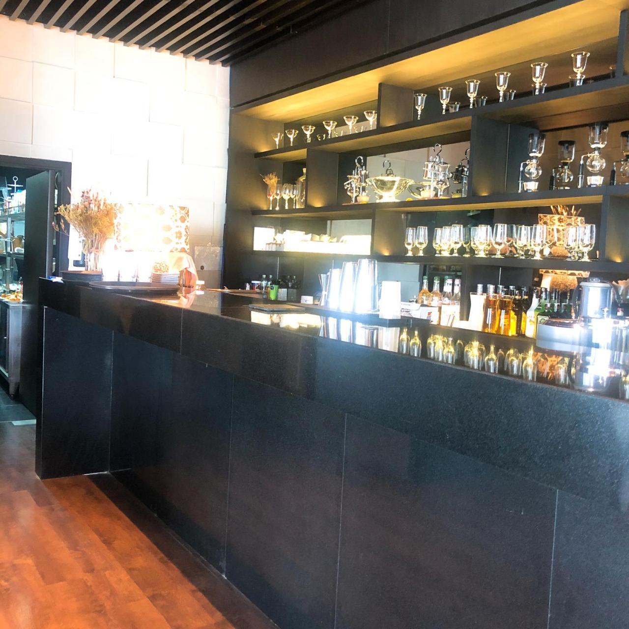 Khách sạn Amena Residences & Managed By Melia 4*
